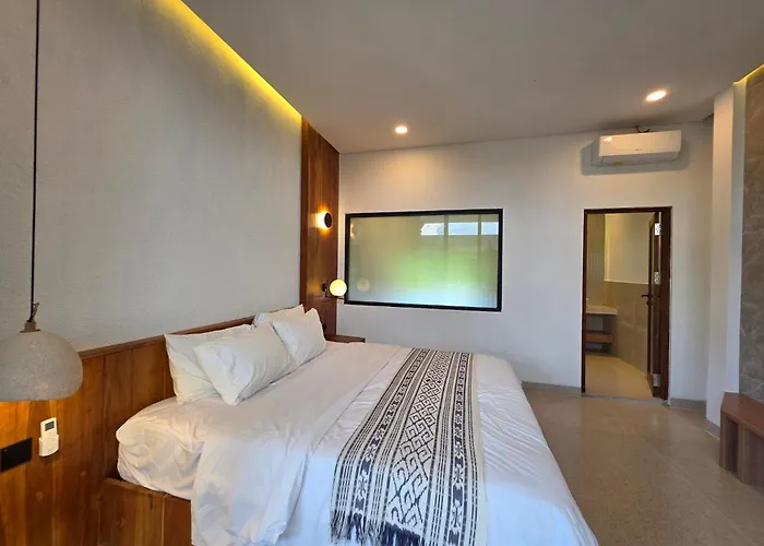 Gading2 * Ubud